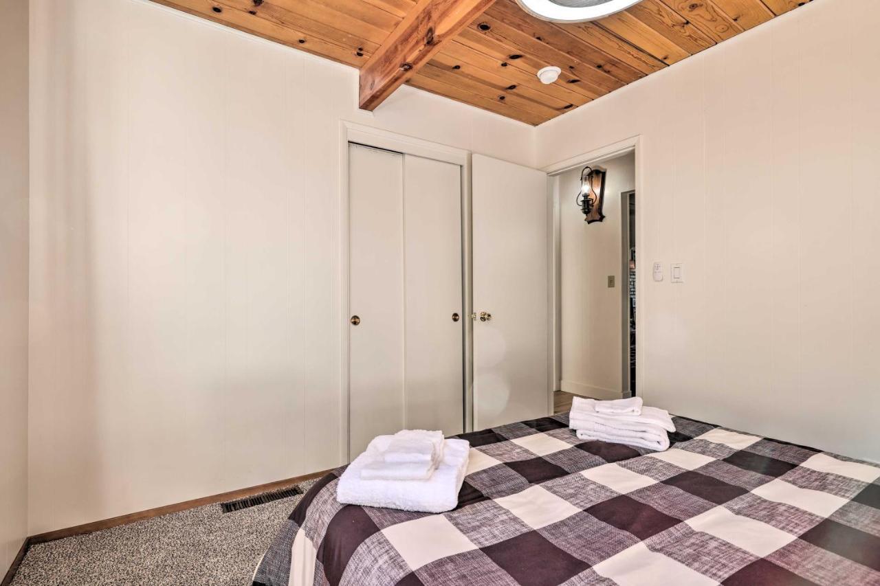 Pine Mountain Lake Vacation Rental With Deck Гровленд Екстер'єр фото